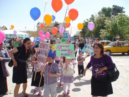 Anaokulu Öğrencileri Yıl Sonu Sergisi Açtı
