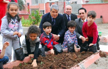 Anaokulu öğrencilerinden 'Benim Fidanım' kampanyasına destek