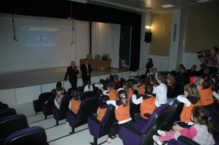 Anaokulu öğrencilerine deprem eğitimi ve tatbikatı yaptırıldı