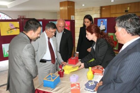 Anaokulu Öğrencilerinin El Sanatları Sergisi Büyük İlgi Gördü