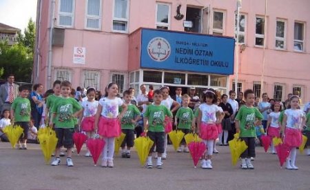 Anasınıfı Öğrencilerinden 'minik Ellerin Dünyası' Sergisi