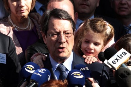 Anastasiadis'ten Kıbrıs sorununa yeşil ışık: Bu cennet adada çözüm şansı var