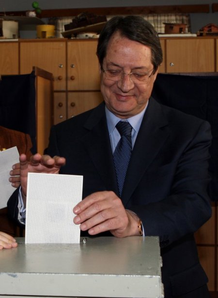 Anastasiadis'ten Kıbrıs sorununa yeşil ışık: Bu cennet adada çözüm şansı var