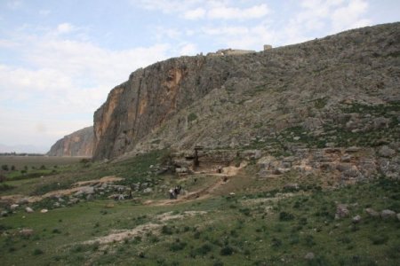 Anavarza antik kentinde arkeolojik kazılara ara verildi