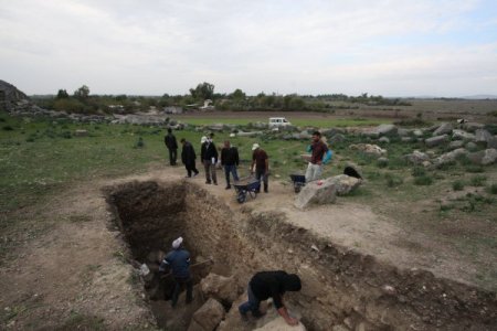 Anavarza antik kentinde arkeolojik kazılara ara verildi