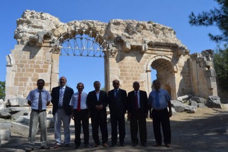 Anavarza Antik Kenti'nde kazı çalışmaları başladı