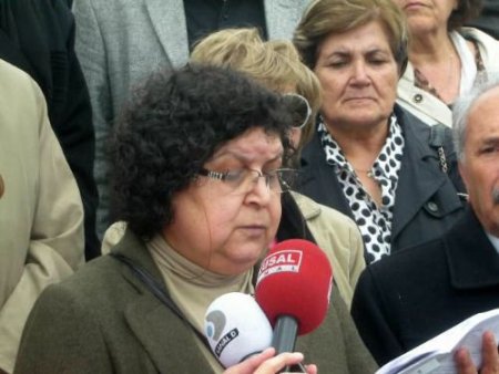 Anayasa Değişiklik Paketi Meclis Önünde Protesto Edildi