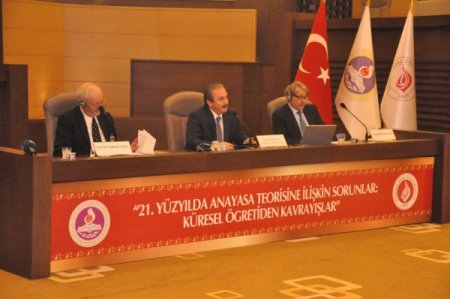 Anayasa Mahkemesi Başkanı Kılıç: Anayasalar bir ülkenin kimlik belgesidir