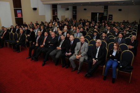 Anıl: Toplumun tümü Türk Ticaret Kanunu kapsamında