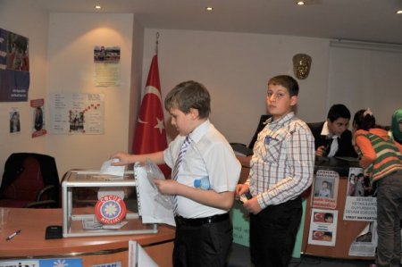 Ankara Büyükşehir Belediyesi Çocuk Meclisi, başkanını seçti