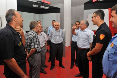 Ankara İtfaiyesi personeli ödüllü simülasyonla eğitiliyor