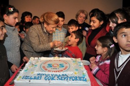 Ankara Sevgi Evleri'ndeki Minikler İçin Eğlence Düzenlendi