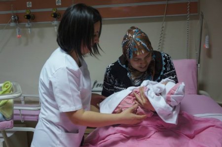 Ankara’da 2012’nin son ve 2013’ün ilk bebeklerine Mustafa ismi verildi