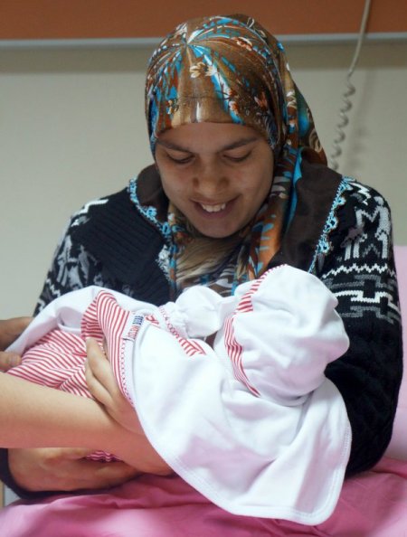 Ankara’da 2012’nin son ve 2013’ün ilk bebeklerine Mustafa ismi verildi