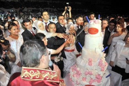 Ankara’da 213 çift ortak düğünle evlenecek