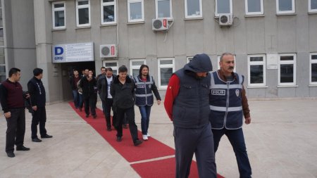 Ankara'da fuhuş çetesine ‘battaniye’ baskını: 26 gözaltı