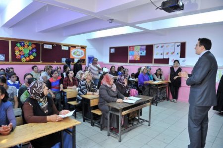 Ankara'da okullar ders saatleri dışında da açık kalacak