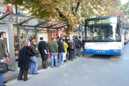 Ankara'da Toplu Taşımaya Zam Geldi