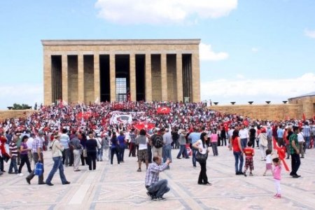 Ankara'da 'Vatan, Cumhuriyet ve Emek' mitingi