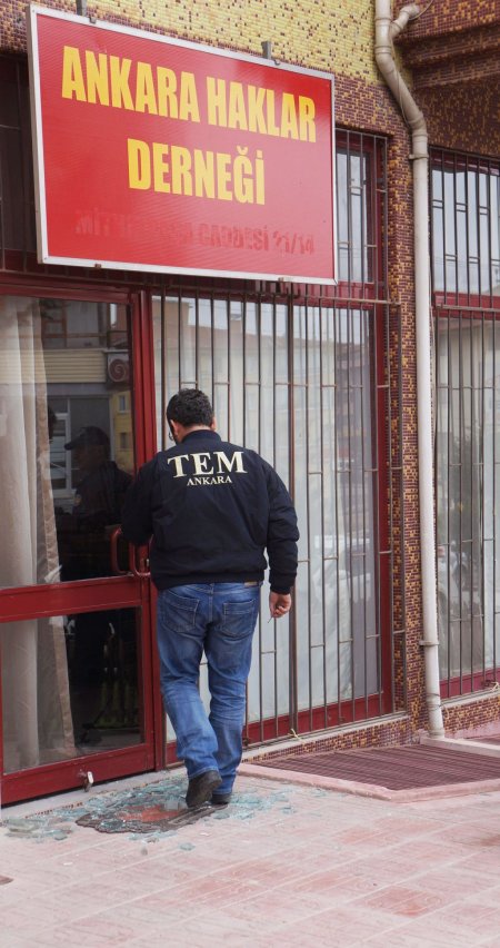 Ankara'daki çifte saldırıyla ilgili operasyon: 9 gözaltı