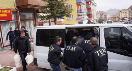 Ankara'daki çifte saldırıyla ilgili operasyon: 9 gözaltı