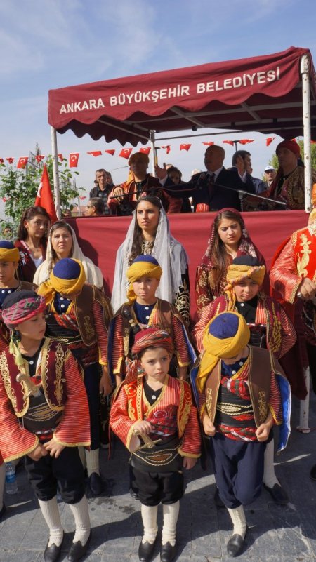 Ankara'nın başkent oluşu düzenlenen törenle kutlandı