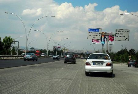 Ankara'nın Yolları Buza Dayanıklı Ve Uzun Ömürlü Olacak