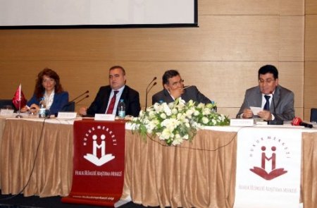 'Anlaşmazlıkların çözümü için İzmir'den kapı aralandı'