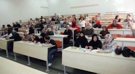 'Anne Üniversitesi'nde dersler başladı