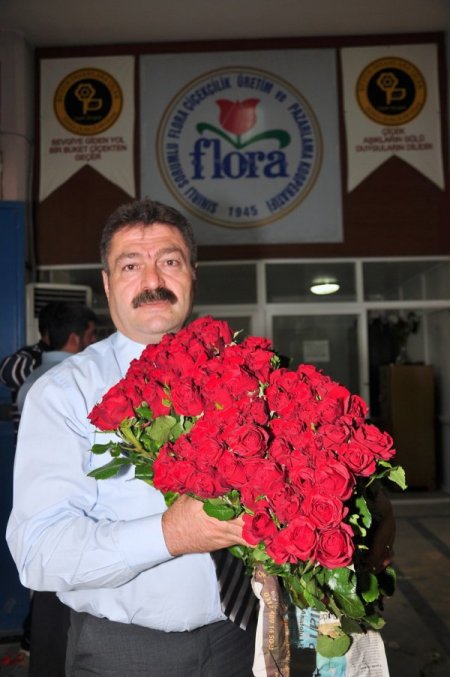 Anneler Günü'nde Çiçekler Yüzde 50’ye Varan İndirimlerle Satılacak