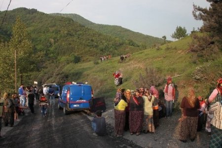 Anneler gününde ölü bulundu