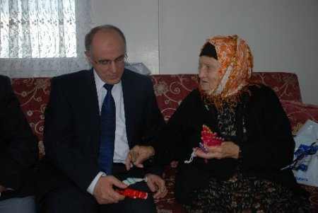 Anneler gününden önce doğdu