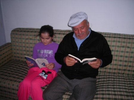 'annem Babam Da Benimle Okuyor' Kampanyasıyla Veliler De Okumaya Başladı