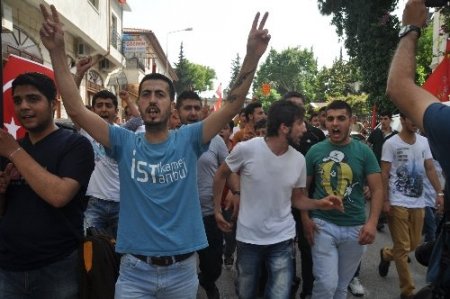 Antakya’da, Reyhanlılılara destek eylemi