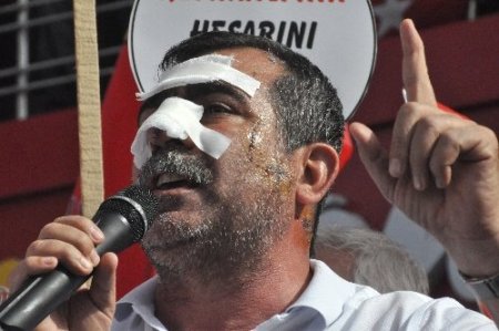 Antakya’da, Reyhanlılılara destek eylemi