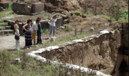 Antakya'nın arkeolojik yapısı masaya yatırıldı