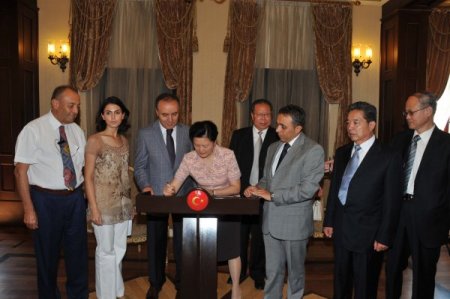 Antalya, Çin'in 4,5 trilyon dolarlık dev eyaletiyle işbirliği için el sıkıştı