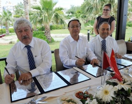Antalya, Kunming ile kardeş şehir oldu