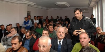 Antalya Büyükşehir Belediye Başkanı Akaydın, Halin Satışıyla İlgili Düşüncelerini Esnafla Paylaştı