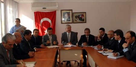 Antalya Büyükşehir Belediye Başkanı Akaydın, Halin Satışıyla İlgili Düşüncelerini Esnafla Paylaştı