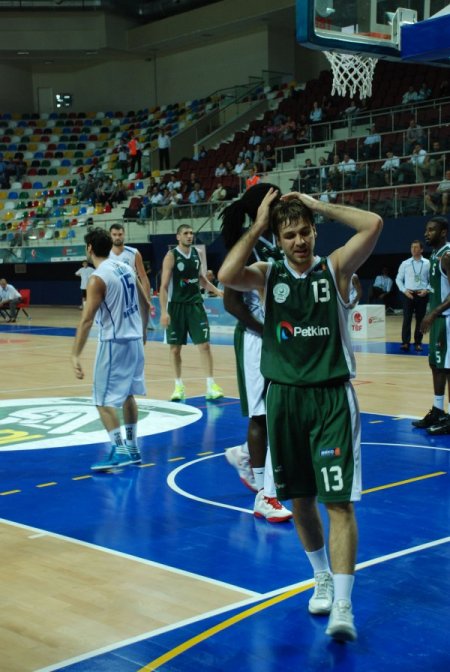 Antalya Büyükşehir Belediyespor: 72 - Aliağa Petkim: 67