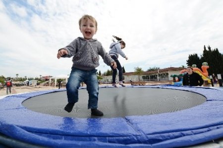 Antalya Çocuk ve Oyun Şenliği başladı