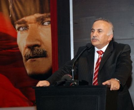 Antalya Emniyet Müdürü Yılmaz, Muhtarlarla Bir Araya Geldi