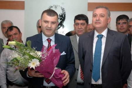 Antalya Esnafının Yeni Başkanı Sevimçok Görevi Devraldı