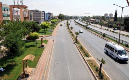 Antalya Gazi Bulvarı Yenilendi