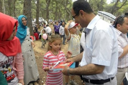 Antalya Müftülüğü’nden çocuk şenliği