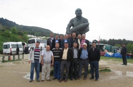 Antalya Oto Tamircileri Odası'ndan üyelerine İstanbul ve Çanakkale gezisi