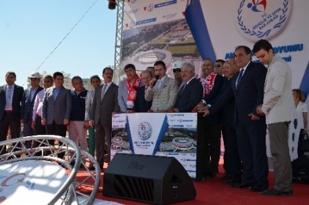 Antalya Stadyumu’nun temeli atıldı