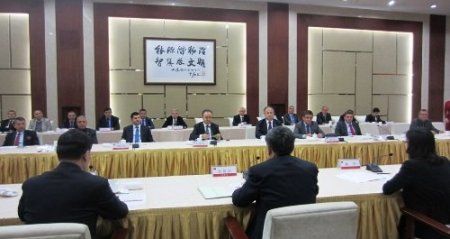 Antalya Valisi Altıparmak, Çinli işadamlarını yatırıma davet etti