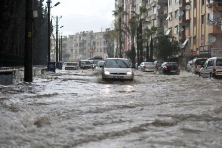 Antalya yağmura teslim